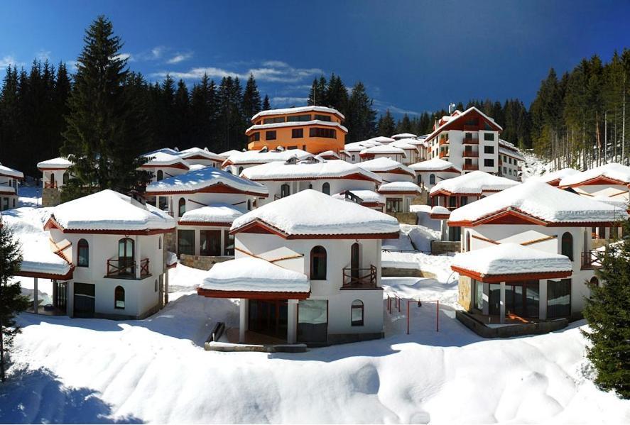 Ski Chalets At Pamporovo - An Affordable Village Holiday For Families Or Groups Exterior photo